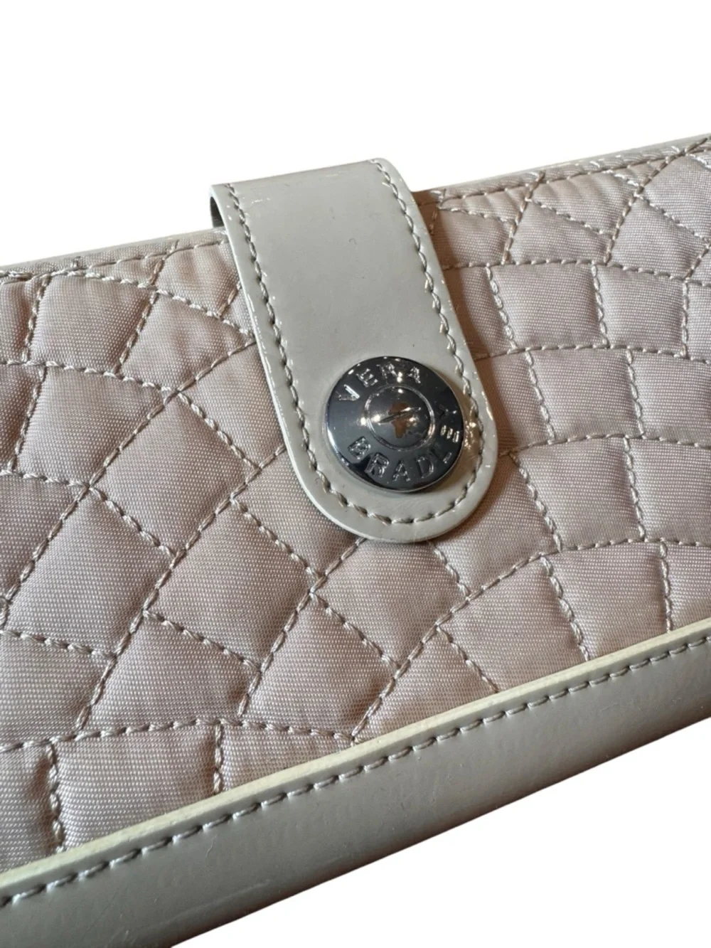 Vera Bradley Quilted Blush Cream Snap Wallet - Picture 2 of 9